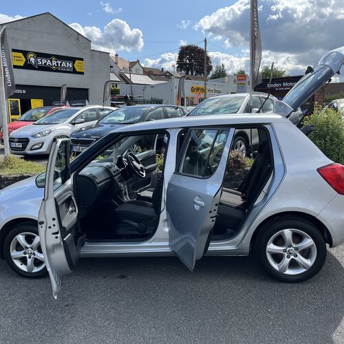 2013 (13) SKODA FABIA HATCHBACK 1.2 12V SE 5 Door