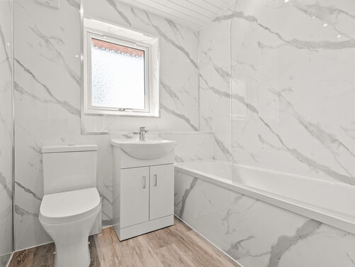 Stirling Road, Tullibody, FK10 2QE