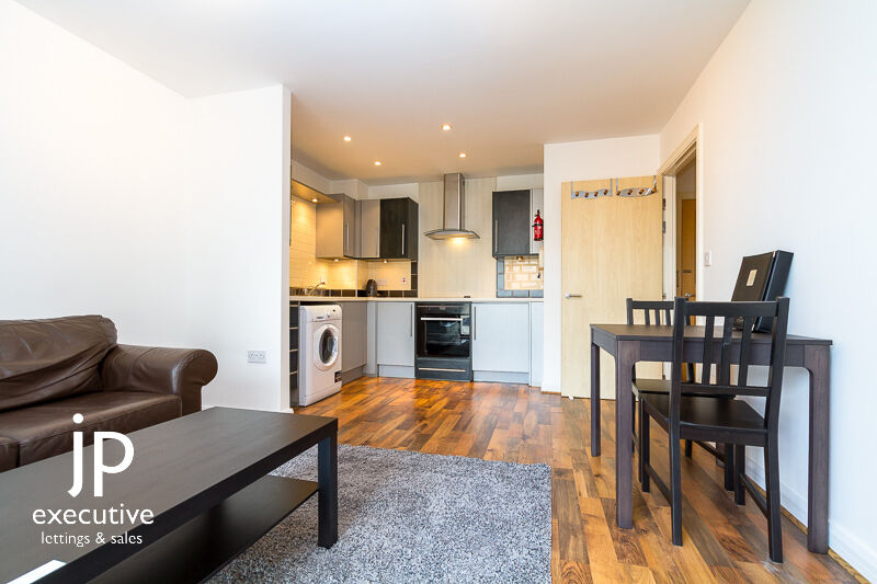 LANDMARK PLACE CARDIFF CITY CENTRE FULLY FURNISHED ONE BEDROOM APARTMENT