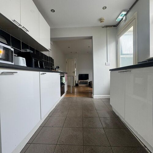 Room To Let Albion Street