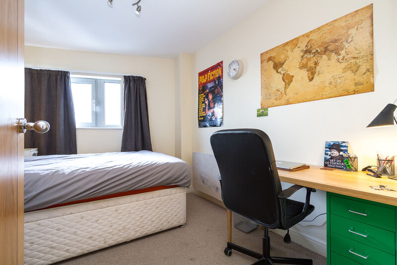 ALTOLUSSO CARDIFF CITY CENTRE FULLY FURNISHED TWO BEDROOM APARTMENT WITH PARKING