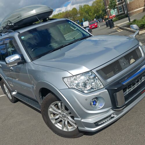 MITSHUBISHI Pajero Shogun 3.8 V6 2012 - Petrol Euro5 Ulez Compliant