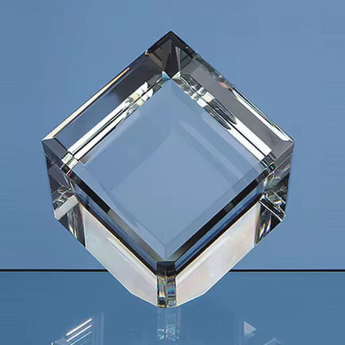 The Amazing 3D lona 8x8x8cm Crystal Cube