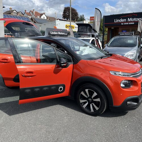 2018 (67) CITROEN C3 1.2 PURE TECH 82 FLAIR 5 DOOR 