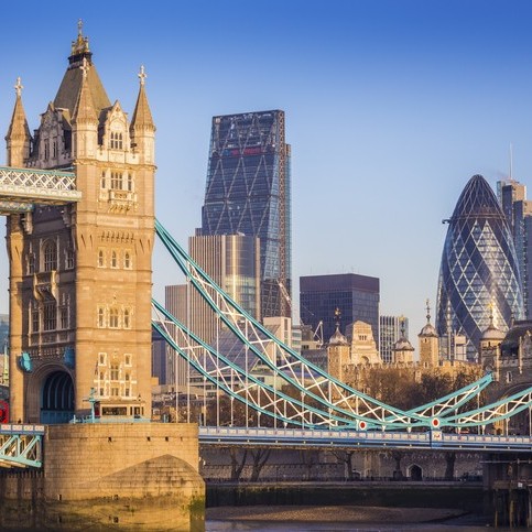 10 Reasons to Use Finance Connect.UK