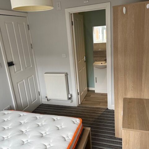 Conisborough Ensuite Room To Let