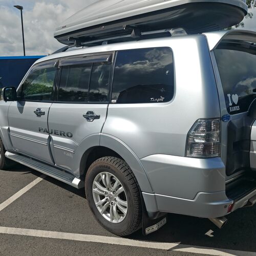 MITSHUBISHI Pajero Shogun 3.8 V6 2012 - Petrol Euro5 Ulez Compliant