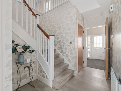 Macgregor Place, Larbert, FK2 8RJ