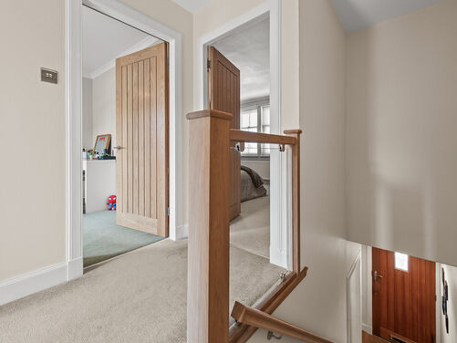 Newlands Road, Brightons, FK2 0DE