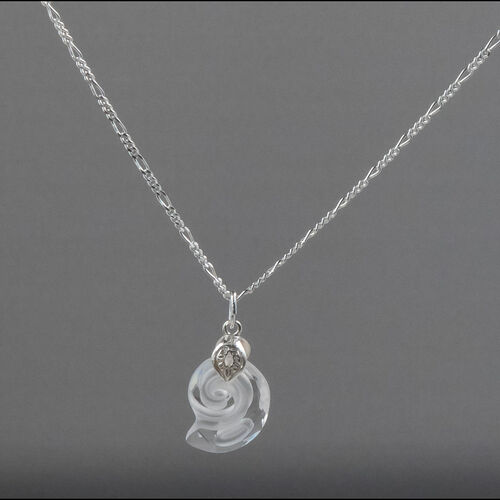 Serinity Crystal Ammonite Necklace – 18" Sterling Silver Chain