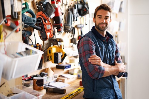 We Help Midlands Builders & Tradesmen Get Paid, Fast
