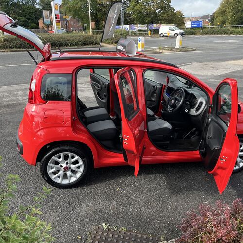 2018 (68) FIAT PANDA 1.2 "LOUNGE" 5 DOOR 