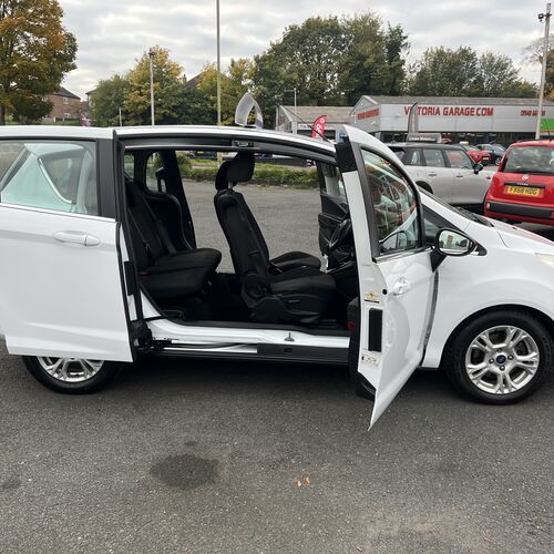 2013 (63) FORD B-MAX 1.4 ZETEC 5 DOOR