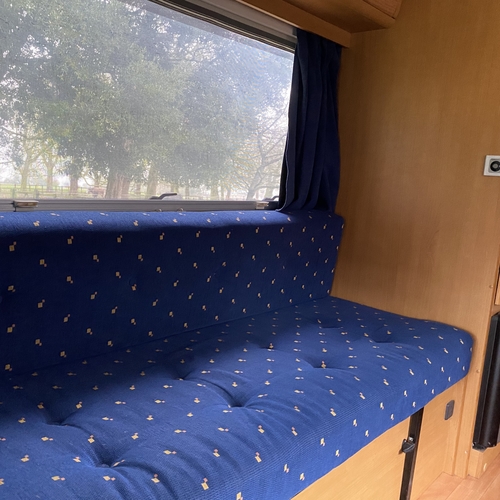2005 CI Cusona 594 Motorhome 4 Berth 28264 Miles Last Owner 9.5yrs - ONLY £9995