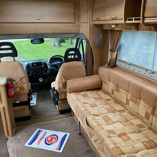 Autocruise Starlight Luxury 2 Berth Compact 5.3m Motorhome 55reg Peugeot Boxer