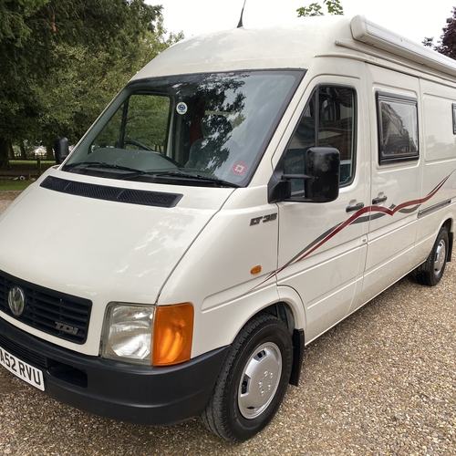 VW Volkswagen LT 35 TDi MWB Camper Van 2 Berth 89200 miles HUGE SPECIFICATION