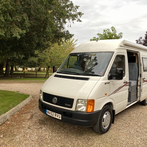 VW Volkswagen LT 35 TDi MWB Camper Van 2 Berth 89200 miles HUGE SPECIFICATION