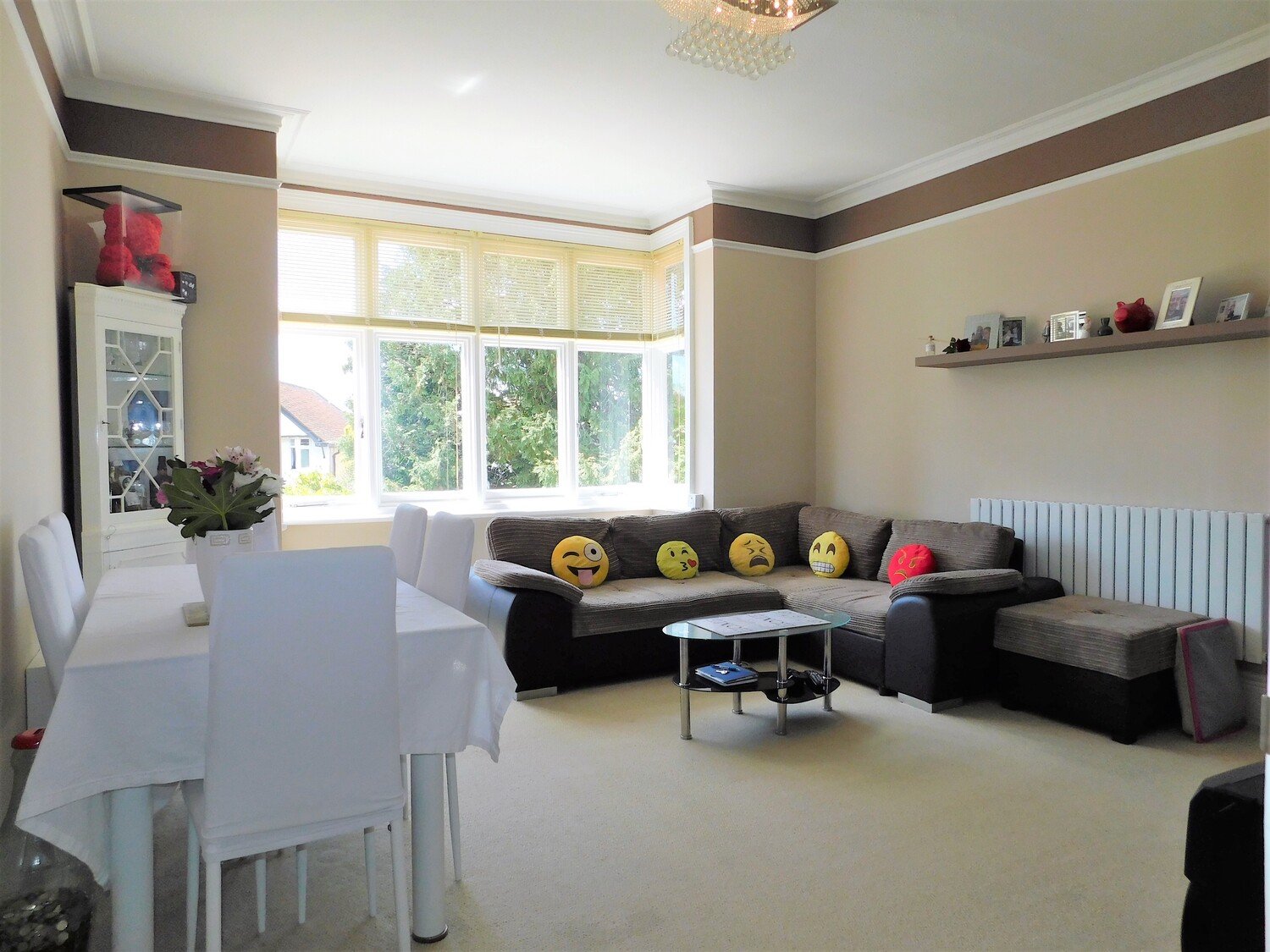 New Haw Road, Addlestone LV Homes Estate Agents Letting and selling