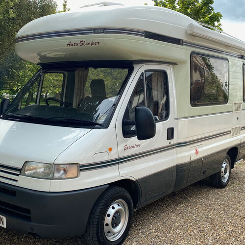 Auto Sleeper Executive Motorhome Peugeot Boxer 2.5TD 26012 Miles 1 Owner 20yrs