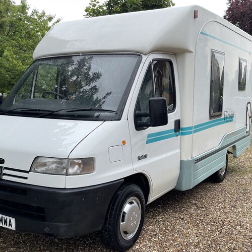 Autocruise Vision 2000 Motorhome 3 Berth Compact 5.8m 44316 Miles 1 Lady Owner for last 11yrs!