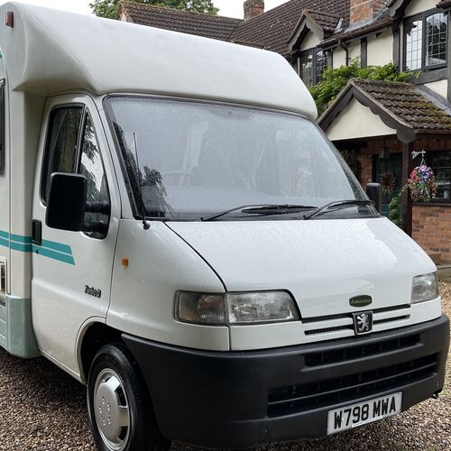 Autocruise Vision 2000 Motorhome 3 Berth Compact 5.8m 44316 Miles 1 Lady Owner for last 11yrs!