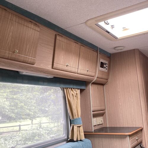 Autocruise Vision 2000 Motorhome 3 Berth Compact 5.8m 44316 Miles 1 Lady Owner for last 11yrs!