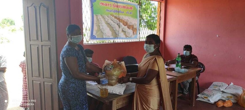 சிட்னி நகரில் வாழும் நம் நல்லுள்ளங்களின் நிவாரணம் இன்று அன்பளிப்பு