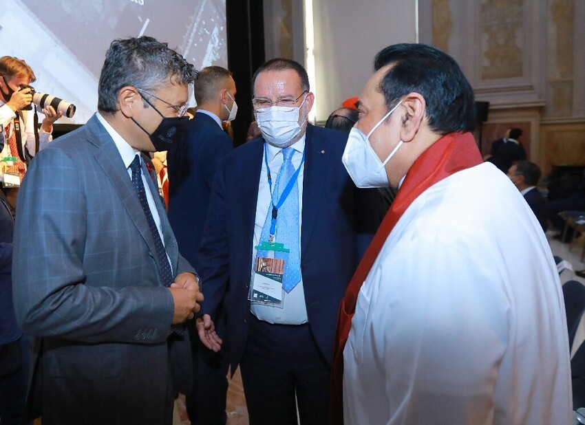 ஒரு தேசத்தின் ஒற்றுமை மற்றும் எதிர்காலம் சகவாழ்விலேயே தங்கியுள்ளது பிரதமர் மஹிந்த ராஜகக்ஷ