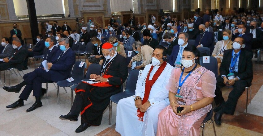 ஒரு தேசத்தின் ஒற்றுமை மற்றும் எதிர்காலம் சகவாழ்விலேயே தங்கியுள்ளது பிரதமர் மஹிந்த ராஜகக்ஷ