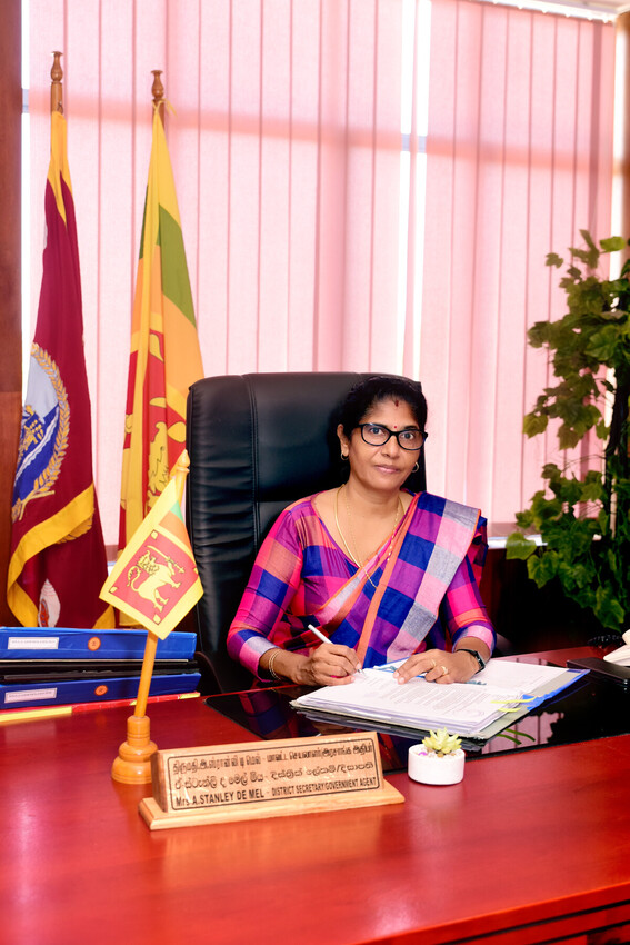 கொரோனாவின் கொடுமையிலும் நம் மாணவர்கள் சளைத்தவர்கள் அல்ல. அவர்கள் பாராட்டப்பட வேண்டியவர்களே! - அரச அதிபர்