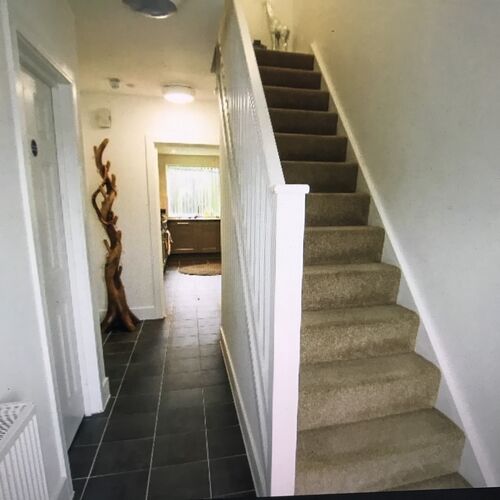 Croft Road Ensuite Room To Let