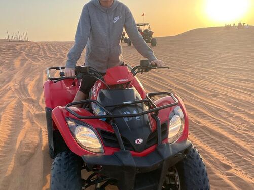 Evening Red Dune Desert Safari With BBQ Dinner
