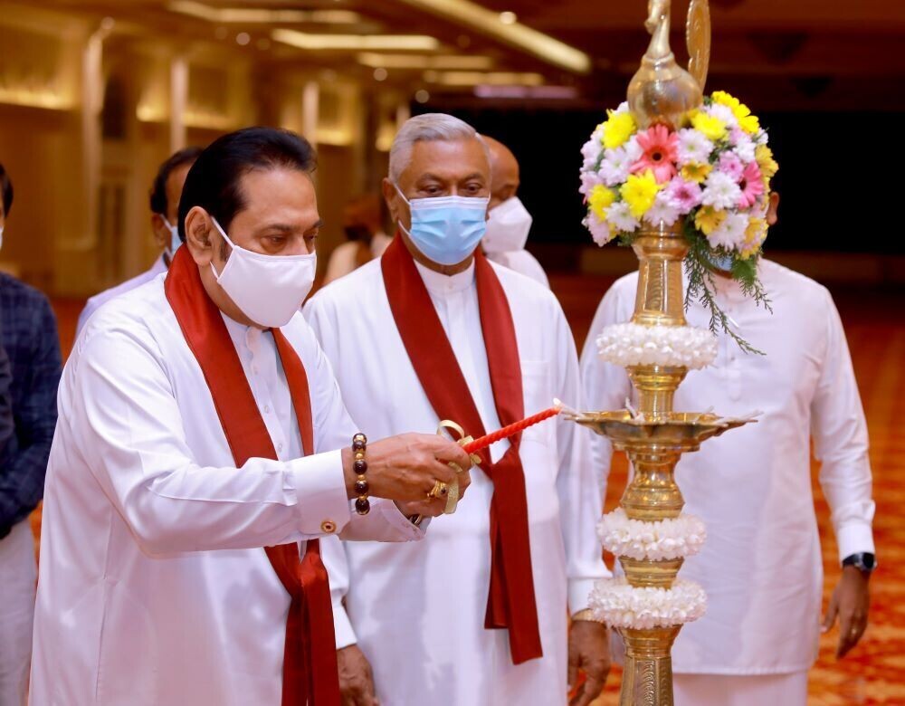 அரசியலுக்குரிய நேரமல்ல; நாட்டைப் பற்றி சிந்திக்கும் நேரம் - பிரதமர்
