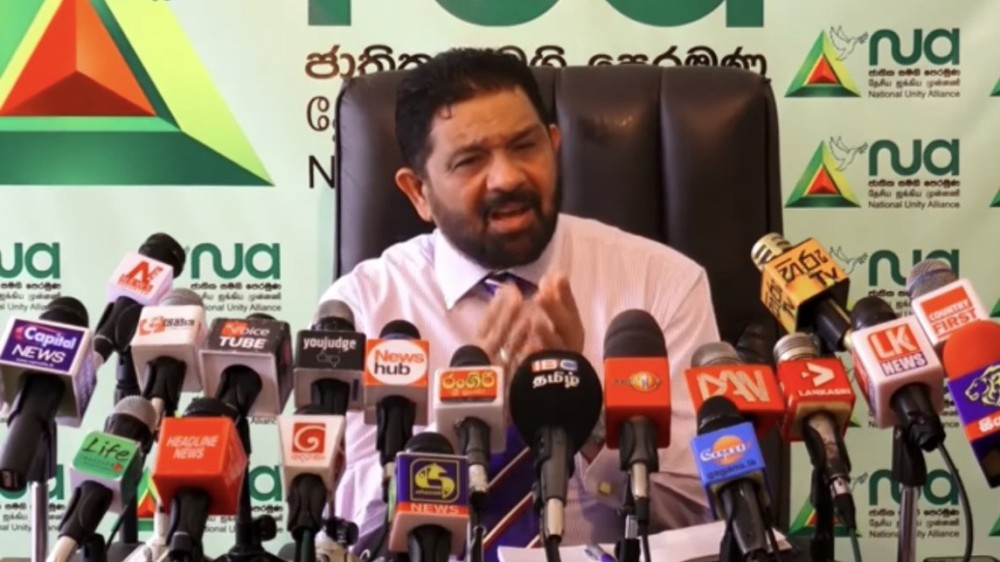 சர்வகட்சி அரசாங்கம் அமைக்கப்படுவது அவசியம்