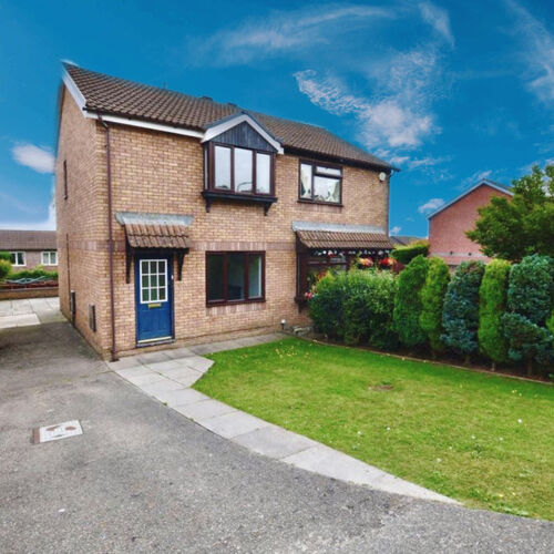 15 Ffordd Trecastle, Llanharry, CF72 9ND