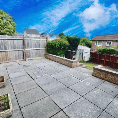 15 Ffordd Trecastle, Llanharry, CF72 9ND