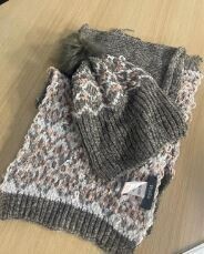 Hats, Scarves ,Gloves, Shoes and Bags