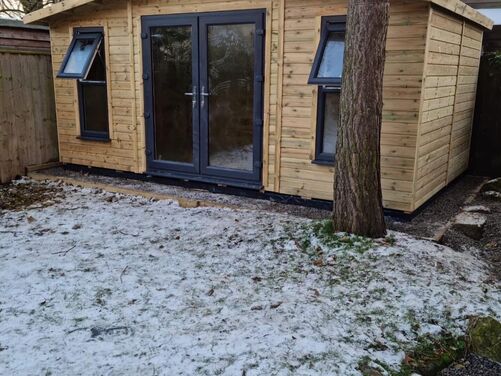 #003 16x10 Apex Reverse SH