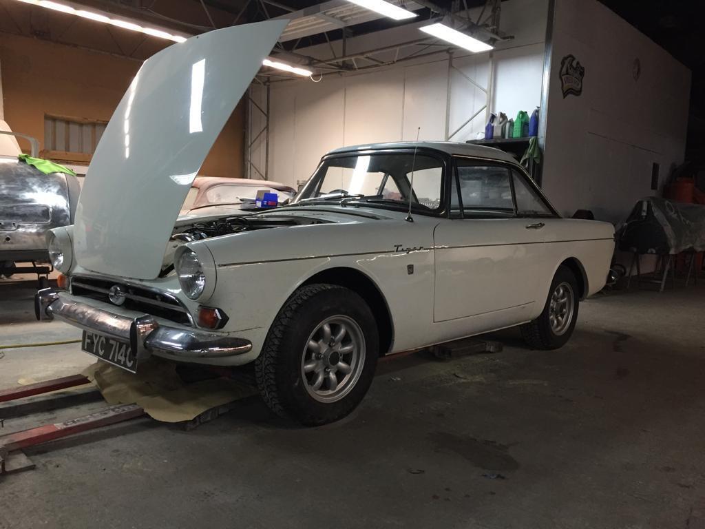 Gallery Compass Twenty Ltd Royston Body Shop Jaguar service