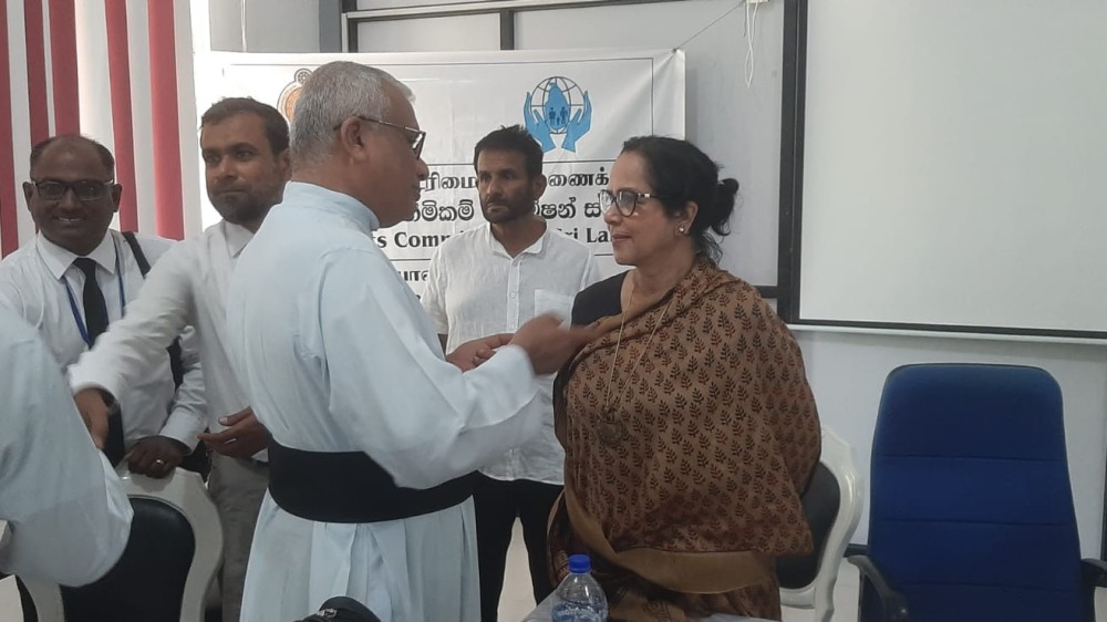 இராணுவ சோதனை சாவடிகள்
