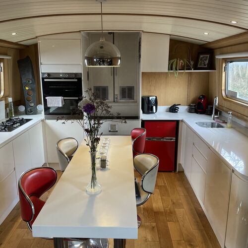 Fully Fitted widebeam 62x12 "6"  ONLY 3 1/2 Years old ***SOLD*** Northwicg