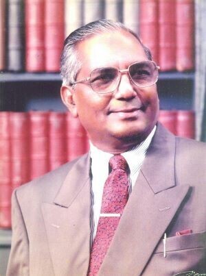 மன்சூரின் பெயரை நூலகத்திற்கு சூட்டுவதை சிலர் எதிர்ப்பது கவலையளிக்கிறது