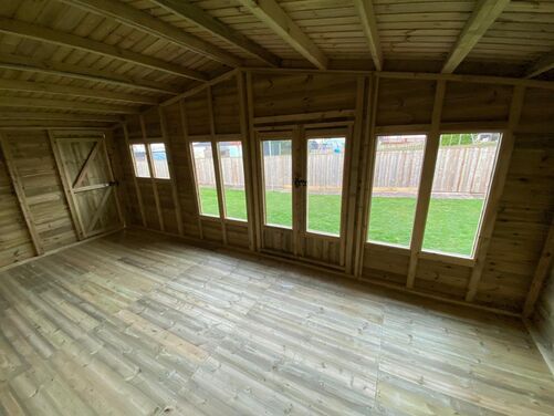 #SHA037 20x10 Apex Summer House