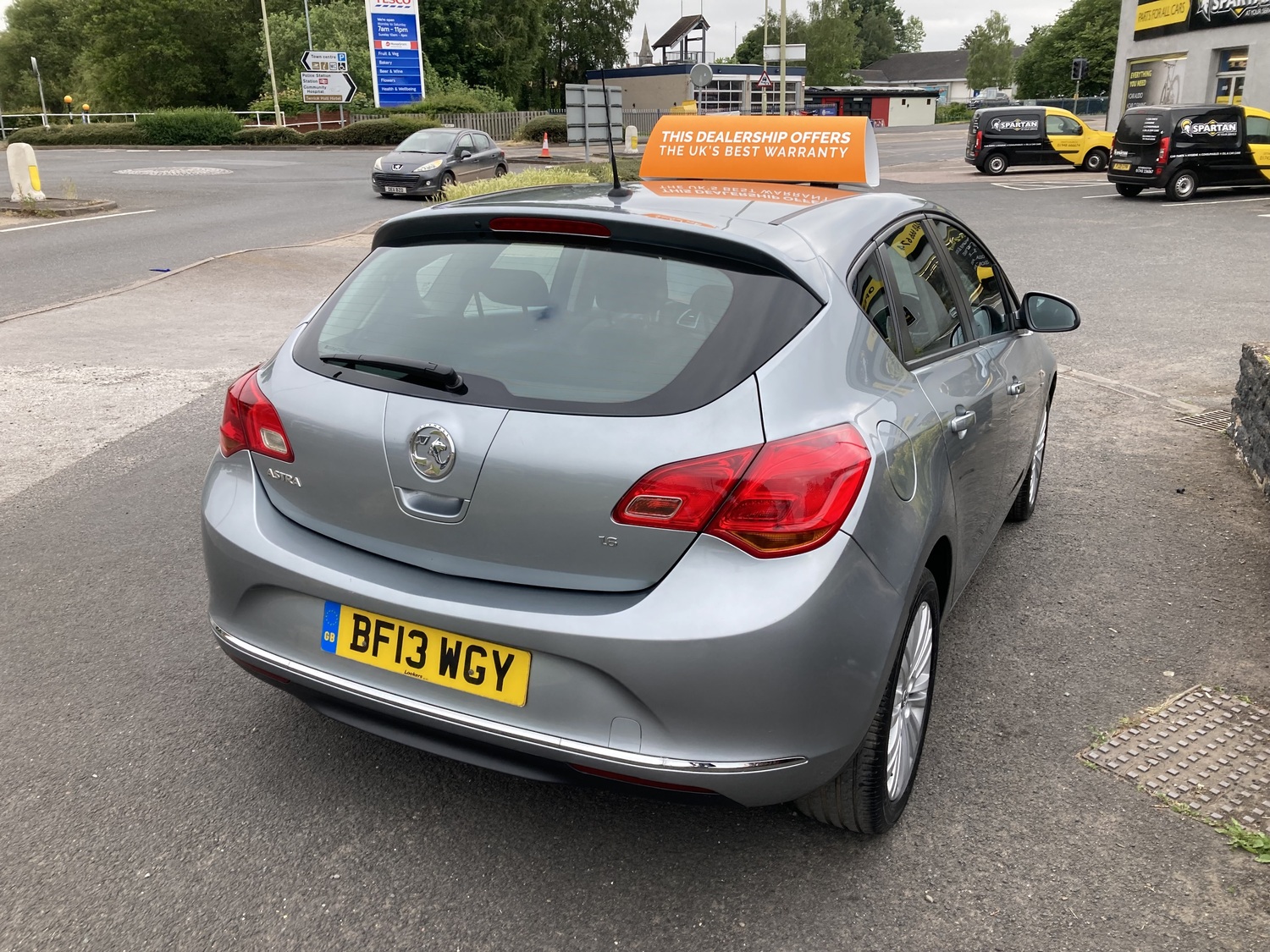 2013 (13) Vauxhall Astra 1.6i ENERGY 5 Door Linden Motors Used Cars