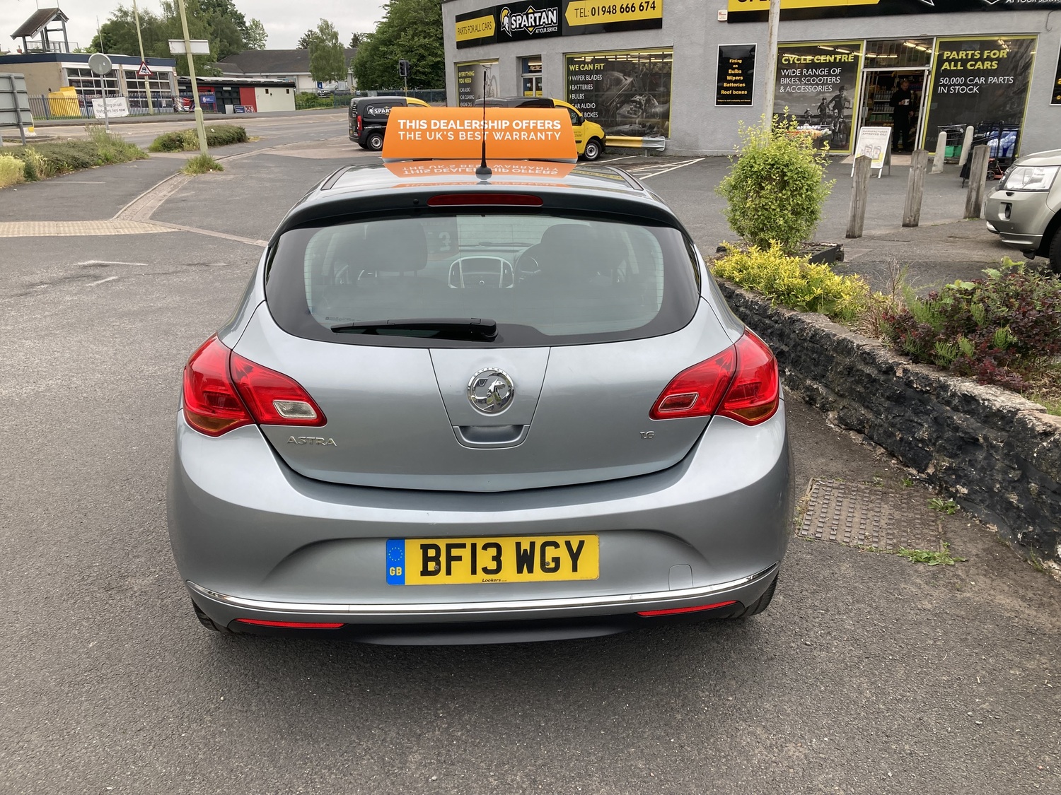 2013 (13) Vauxhall Astra 1.6i ENERGY 5 Door Linden Motors Used Cars