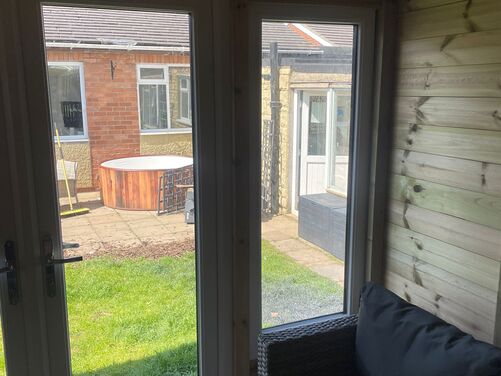 #010 10x10 Apex Summer House