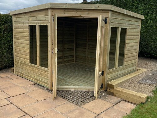 #C002 10x10 Corner SH