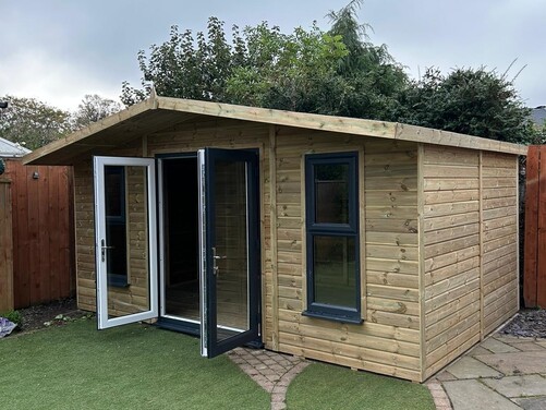 #PVC043 16x10 Apex Summer House