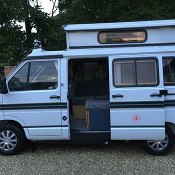 Autosleeper Rimini Renault Trafic Camper Van 2 Berth - 55346 miles - 1997 Model - TIMEWARP!!!!