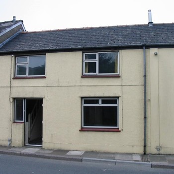 Remodelling cottage in Ebbw Vale